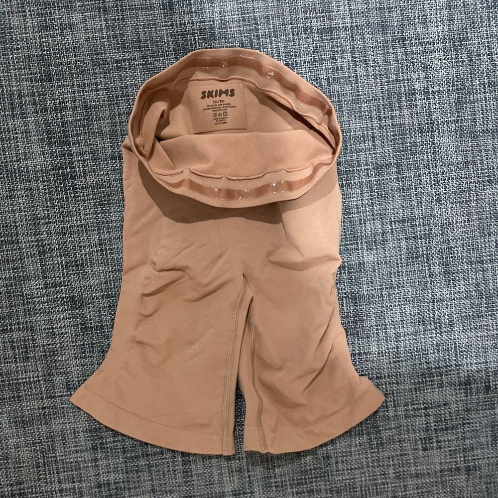 Skims shapewear shorts